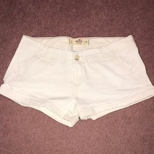 White Hollister shorts